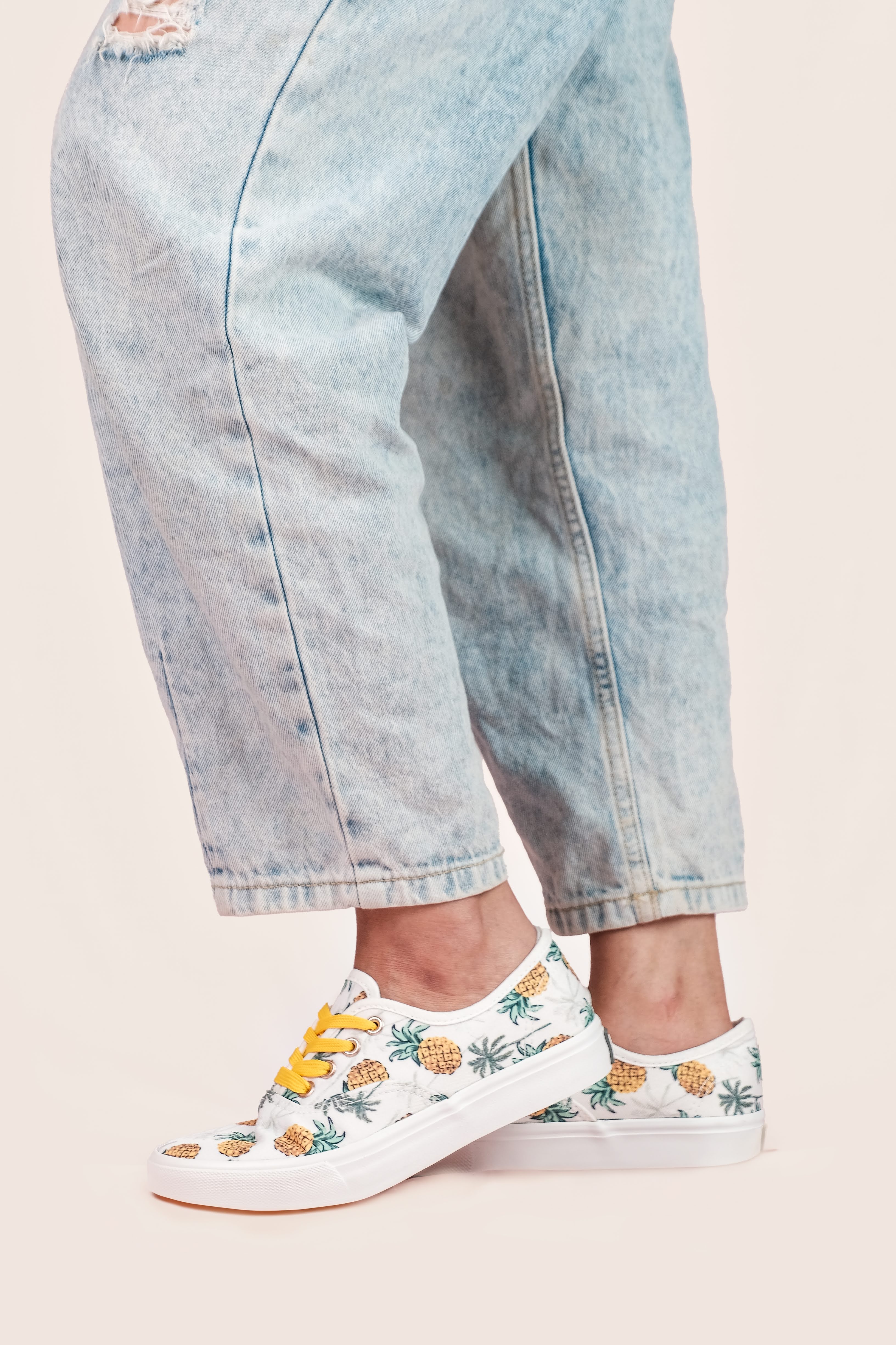 Pineapple Paradise | Laces Shoes