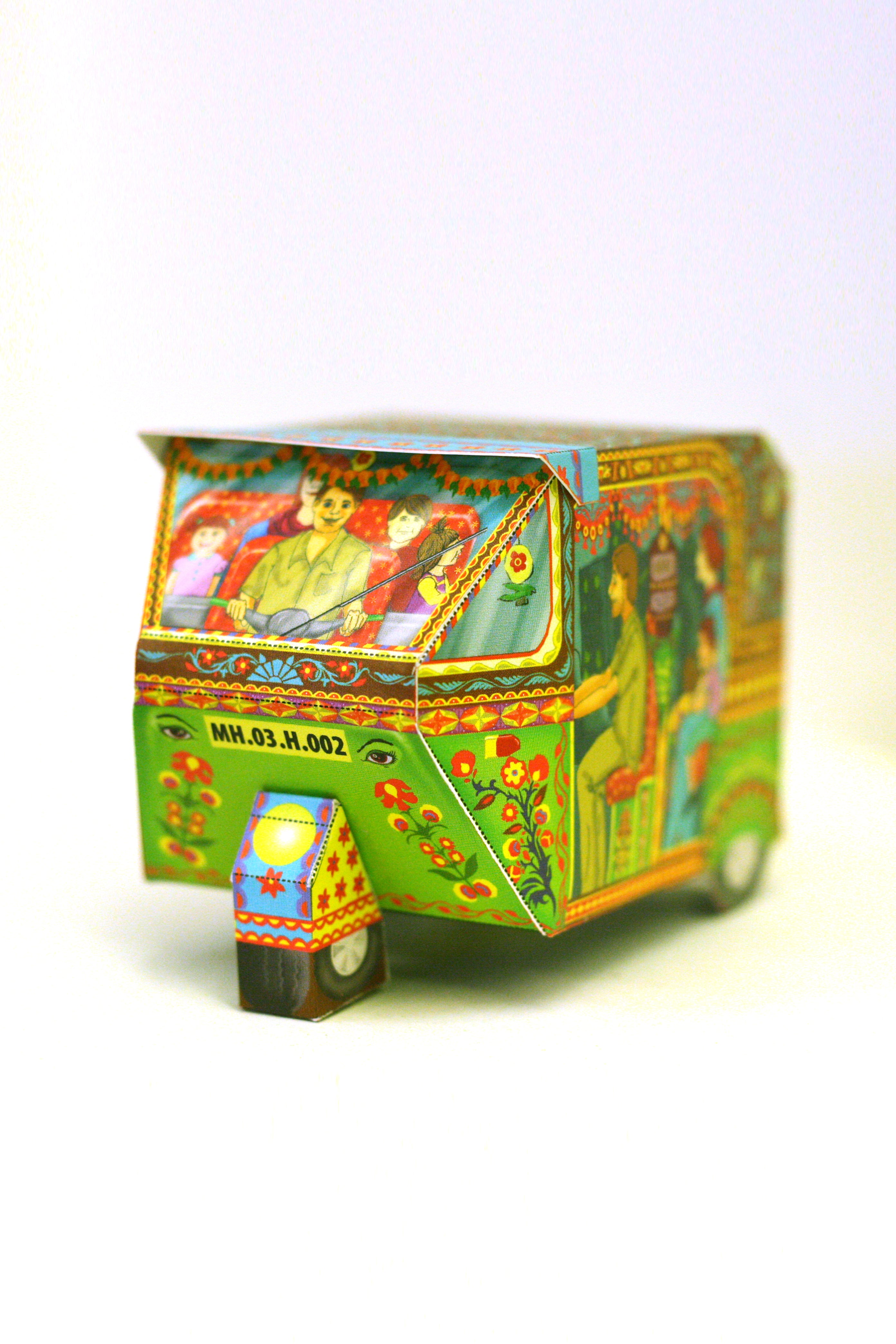 Bombay Auto Rickshaw Box: Green design - DIY Paper Craft Kit