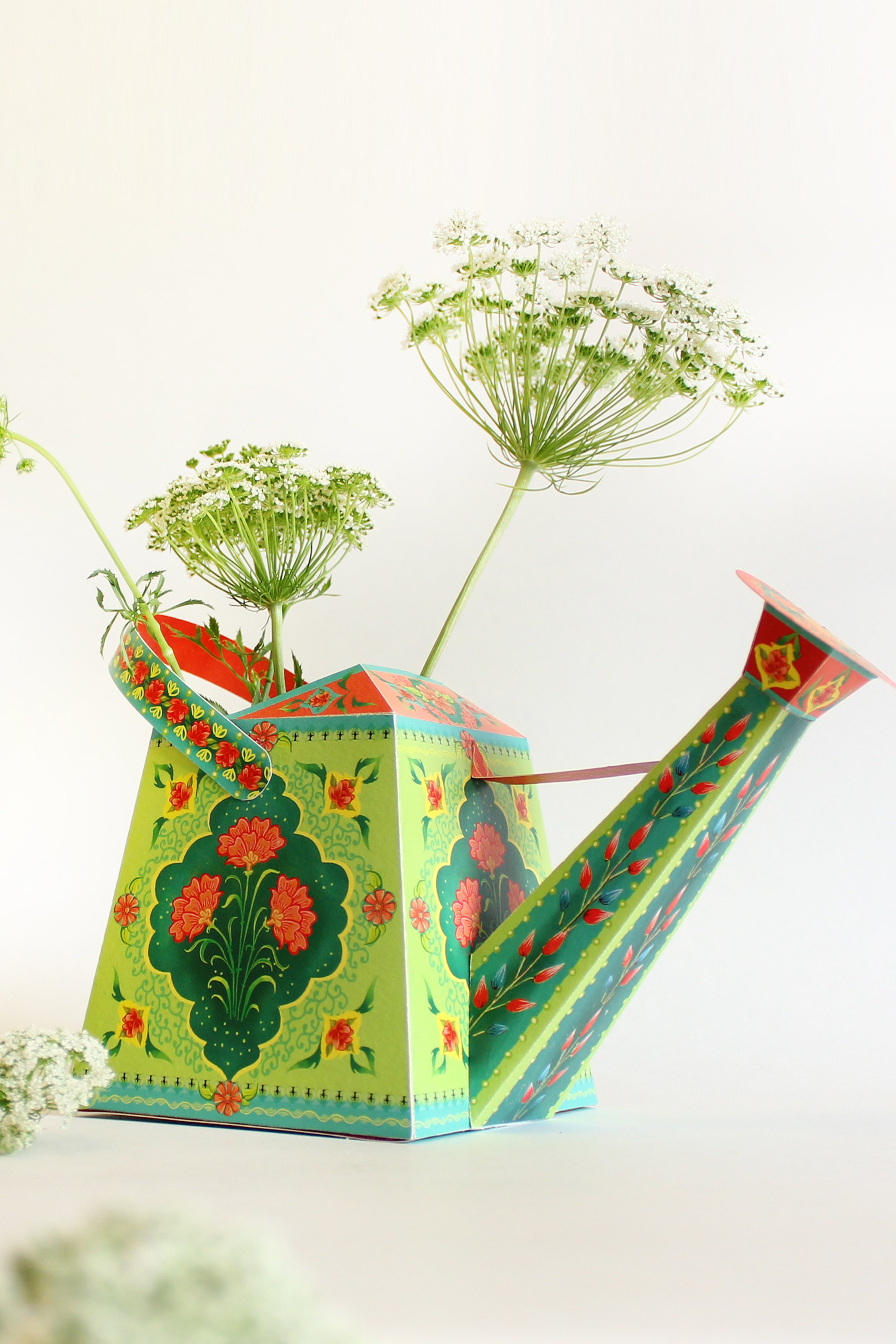 Watering Can Vase / Pen Holder DIY Paper Craft Kit