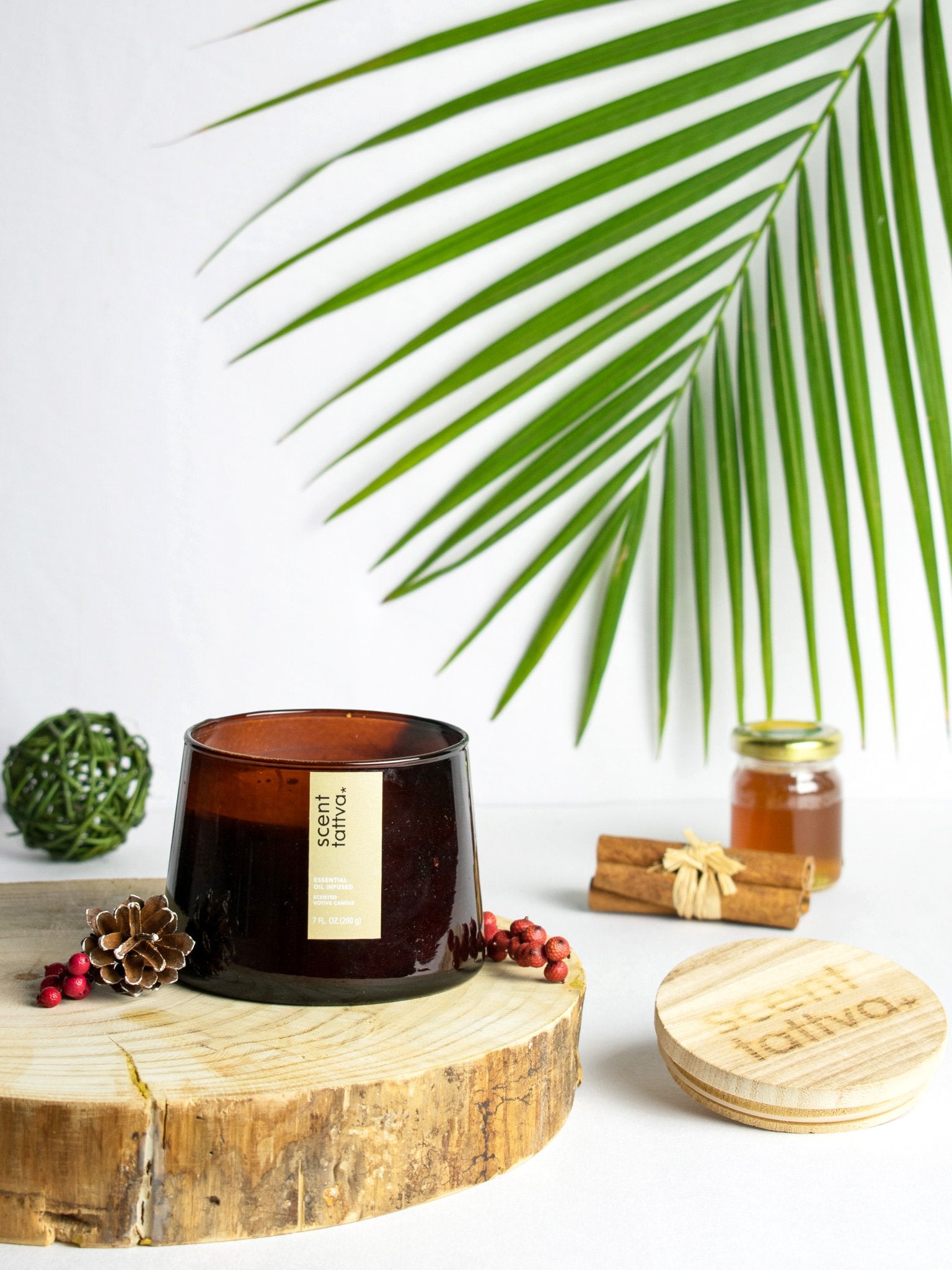 Escape -  Wildberry Musk Jar Candle